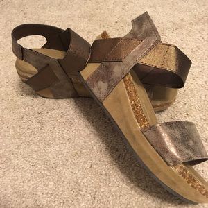 Pierre Dumas Sandals with low heel